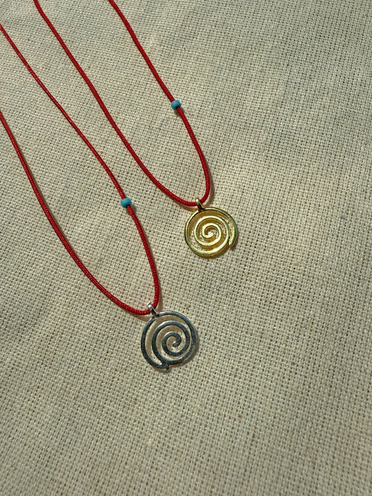 Kırmızı İpli Spiral Kolye / 925 Ayar Gümüş