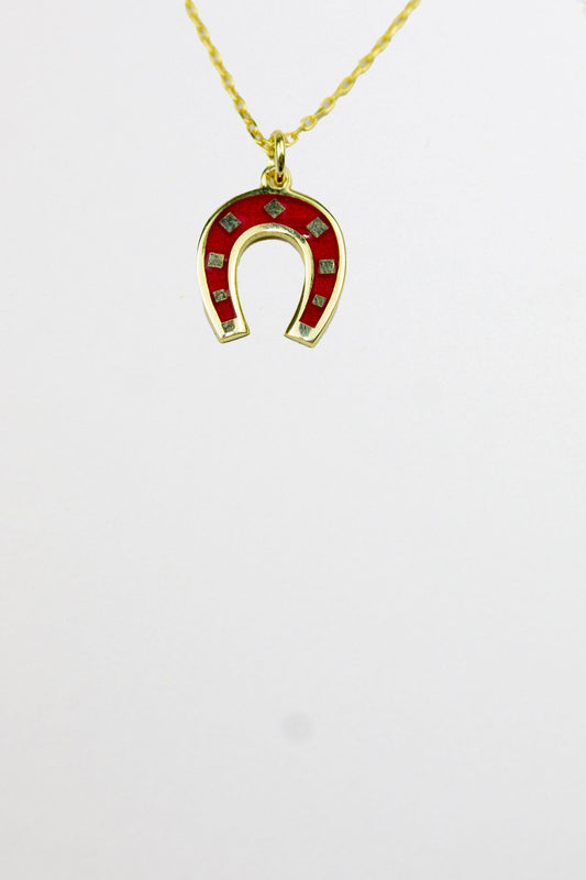 Zincirli Mineli At Nalı Kolye- Gold / 925 Ayar Gümüş