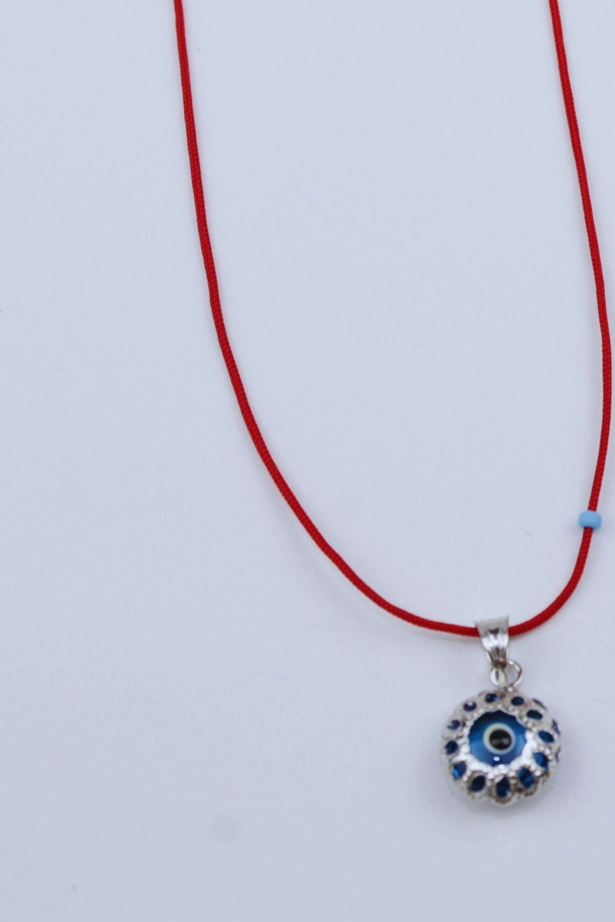Kırmızı İpli Vintage Nazar Boncuğu Kolye / 925 Ayar Gümüş
