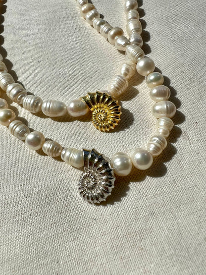 Deniz Kabuğu Detaylı İnci Kolye / 925 Ayar Gümüş