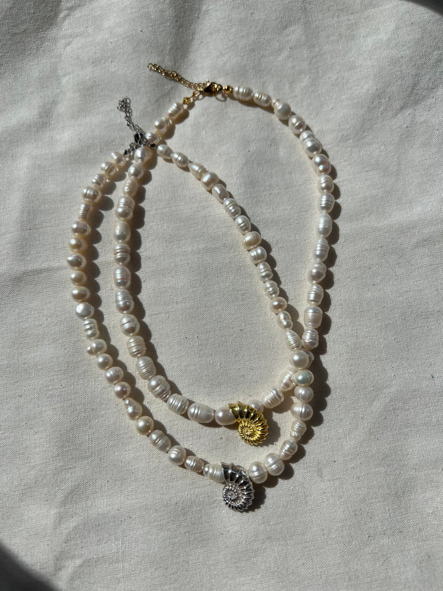 Deniz Kabuğu Detaylı İnci Kolye / 925 Ayar Gümüş